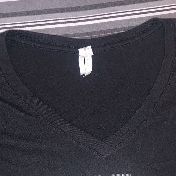 V-Neck Short Sleeve Eagles Shirt💚 - Picture 4 of 4